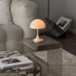 میز کنار مبلی استیل